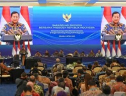 Hadiri sarasehan ekonomi, Prabowo akui komunikasi pemerintah kurang