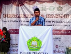 Bawa Sambutan di Ponpes Khairul Ummah, Begini Pesan Pj. Kades Pattallassang