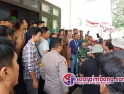 Buruh Bantaeng Menuntut Hak, DPRD Tanggap