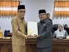 Sekretaris Daerah Bantaeng Serahkan Ranperda Perubahan APBD 2025 ke DPRD