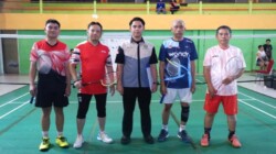 Juara Badminton HKN ke-61: Tim Dinas Kesehatan Bantaeng Menang!