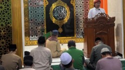 Malam Pertama Tarwih, Ratusan Jamaah Padati Masjid Nurul Khalifah Gowa