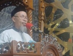 Khutbah Gerhana di Gowa, Asnawin Luruskan Mitos