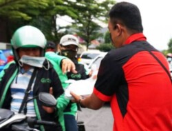 Jumat Berkah, Suara Imbang Bagi Takjil Buka Puasa
