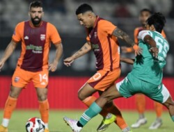 Borneo FC Gebuk Persebaya Surabaya 5-1 di Samarinda