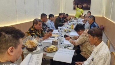 FGBMFI  Makassar, Gelar Pertemuan di Restauran Tempong