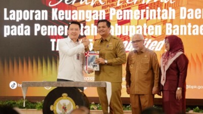 Bupati Bantaeng Serahkan Laporan Keuangan ke BPK Sulsel