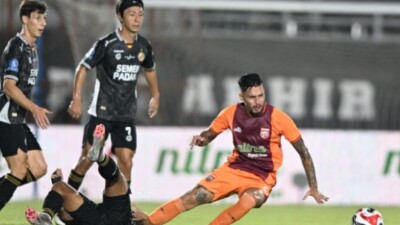 Pesut Etam Mengamuk, Semen Padang Tak Berkutik Malam Ini