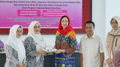 Gunya Paramasukhaputri Buka Bakti Sosial KB Serentak Bantaeng