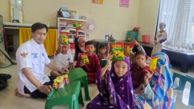 Hamka Hamid Uji Hafalan Anak di Makassar