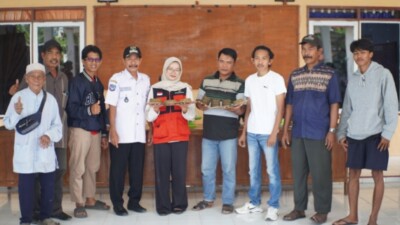 Mahasiswa KKN Unhas Edukasi UMB, Peternak Lumpangang Dibekali Ilmu