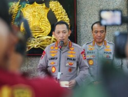 Kapolri Perintahkan Jajaran Siaga Hadapi Abu Krakatau