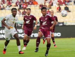 Drama Menit Akhir, PSM Makassar Tundukkan Persebaya 1-0